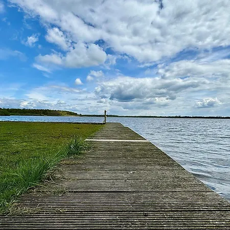 بيت للعطل Hausboot 